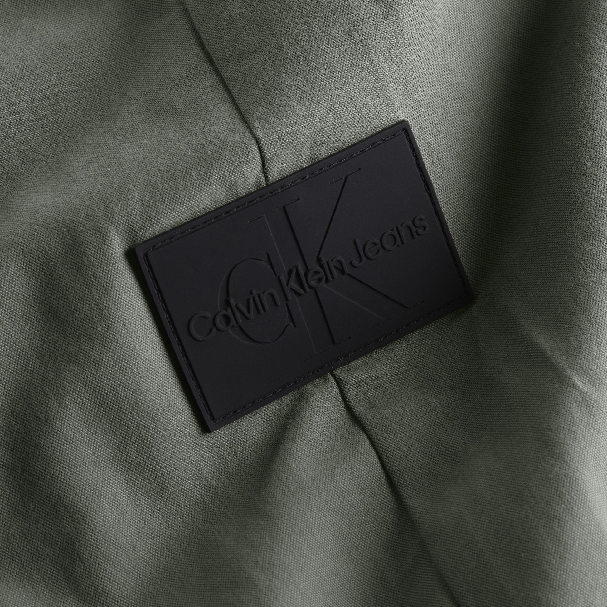 CALVIN KLEIN J30J324040 LLP  