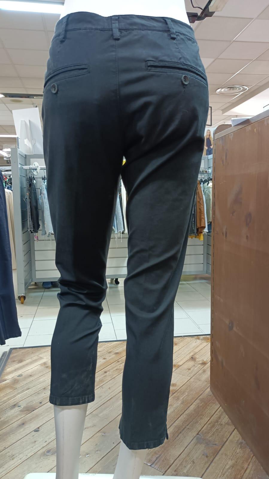 40WEFT MELITAS1351 40W001  