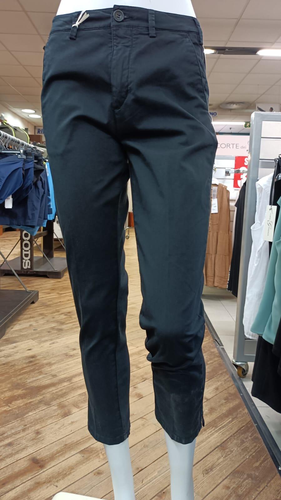 40WEFT MELITAS1351 40W001  